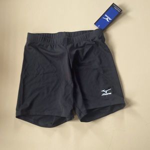 NWT Mizuno Women’s Black Spandex Shorts - Volleyball